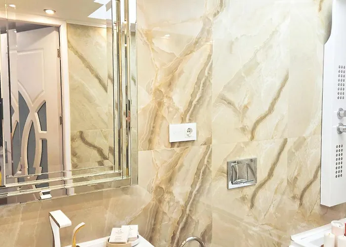 Attrait L'atelier View And Terrace Апартаменти Бухарест