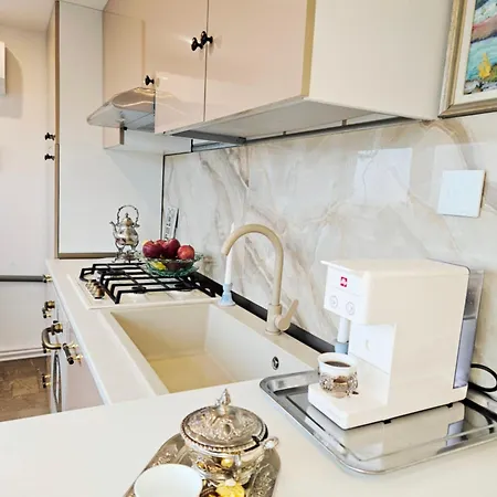 Attrait L'atelier View&terrace Apartment Bukarest